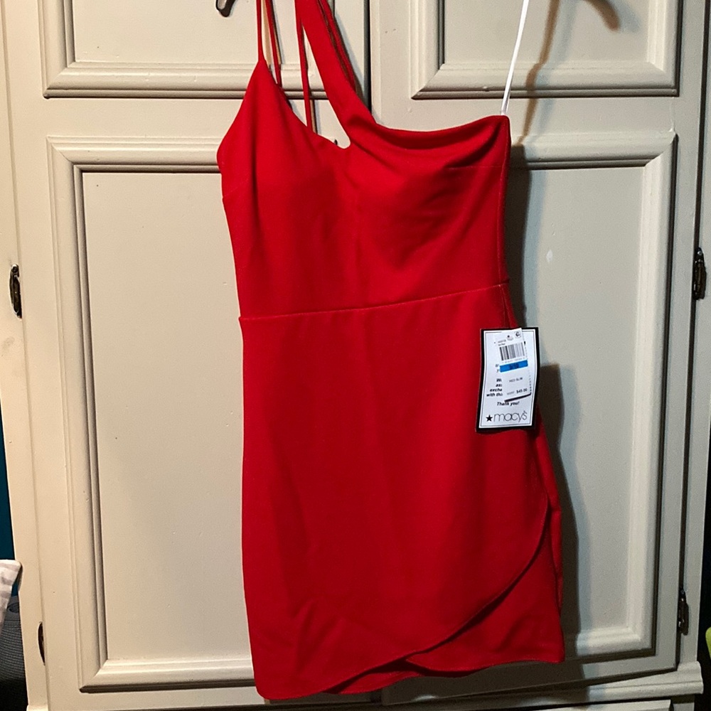 COPY - NWT One shoulder sexy red dress from Macy’s, size 9/10